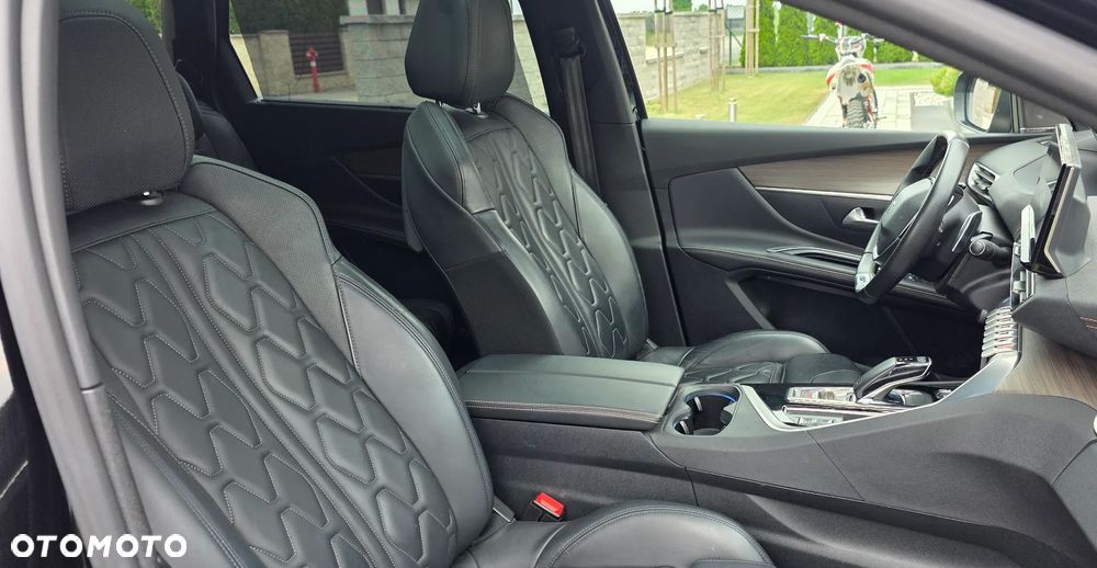 Peugeot 5008 2.0 BlueHDi GT S&S EAT8 - 34