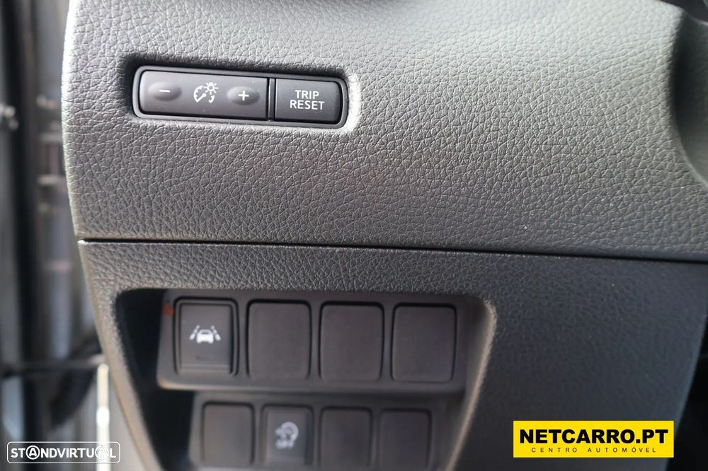 Nissan Qashqai 1.5 dCi N-Connecta - 12