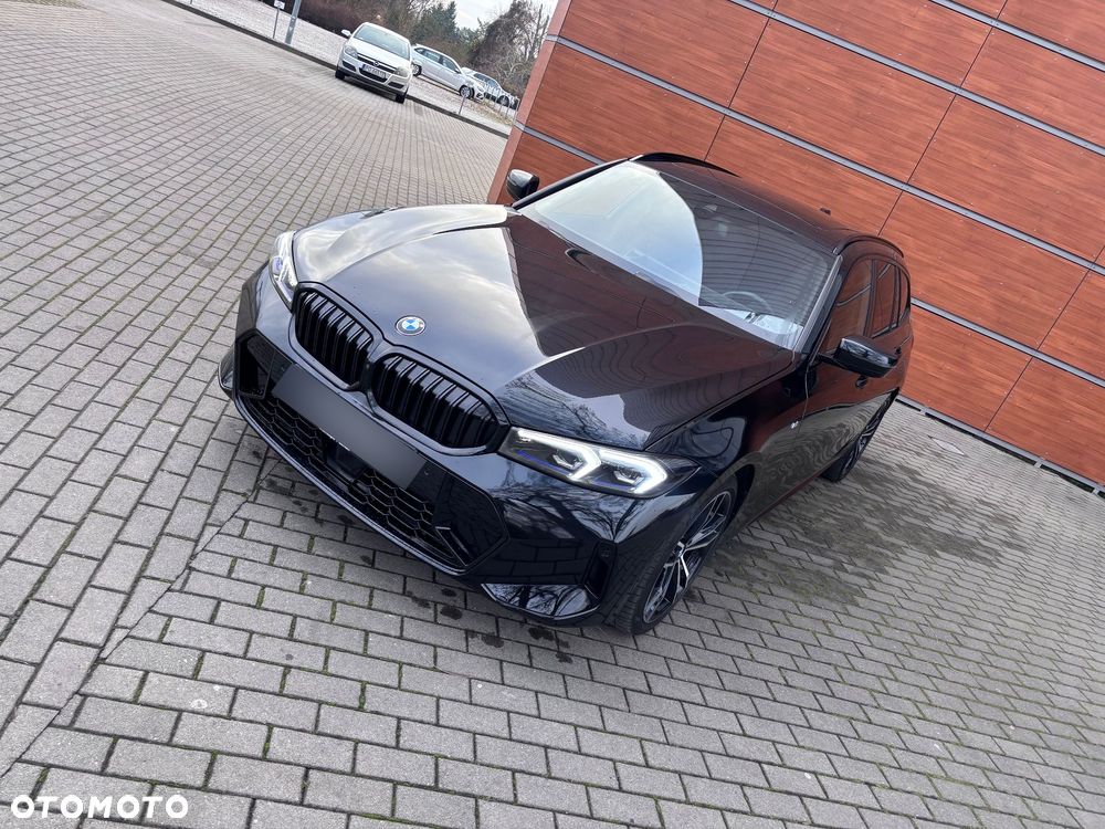 BMW Seria 3 320d xDrive M Sport Shadow sport - 2