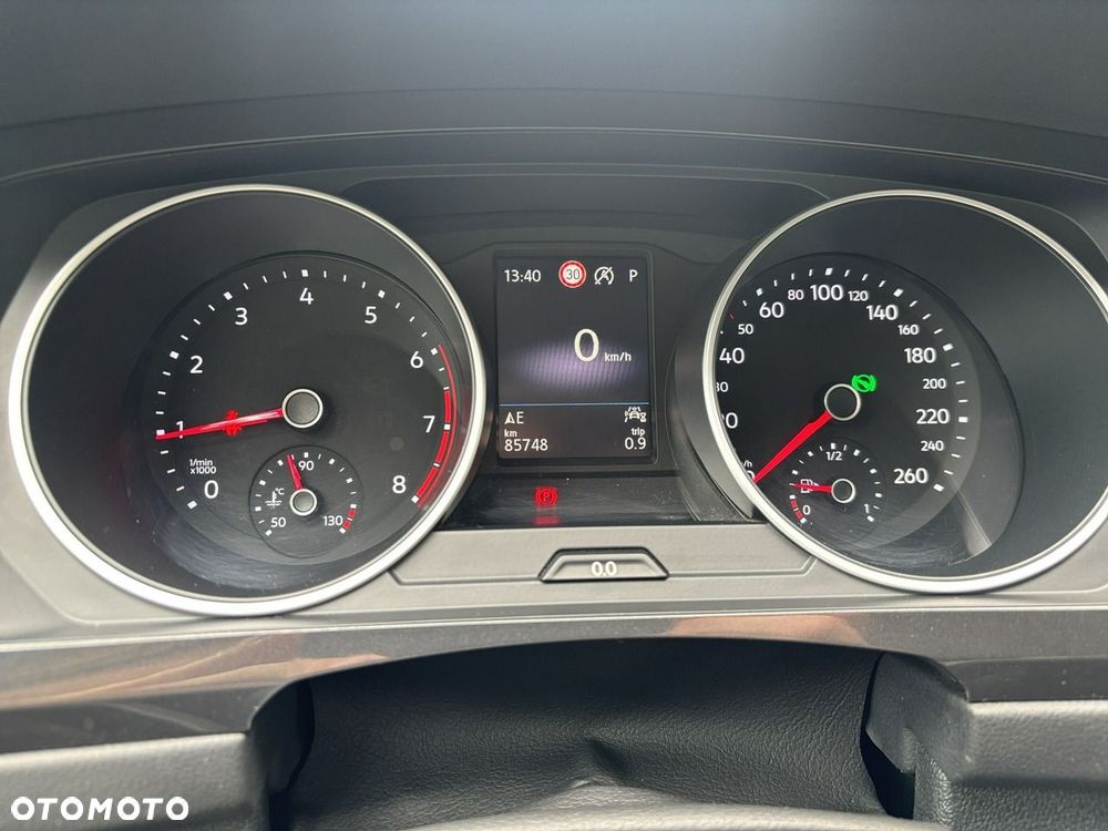 Volkswagen Tiguan - 20