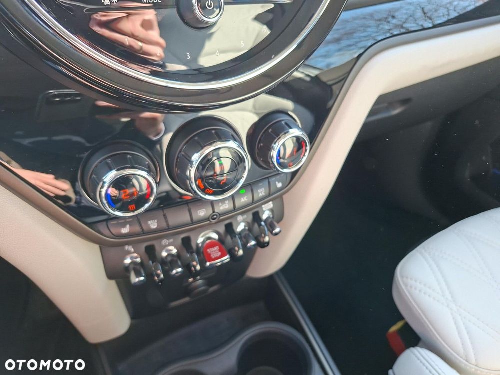 MINI Countryman Cooper ALL4 Classic Trim - 18