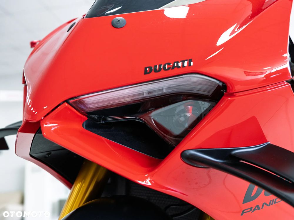 Ducati Panigale V4S - 27