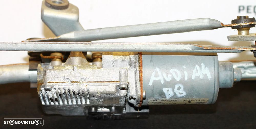 MOTOR LIMPA PARA-BRISAS AUDI A4 B8 - 3
