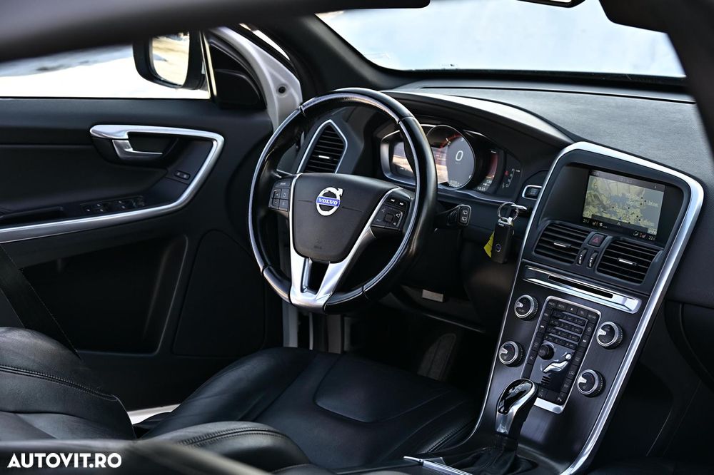 Volvo XC 60 D4 Geartronic Summum - 22