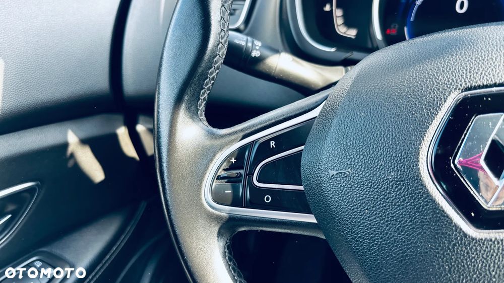 Renault Grand Scenic Gr 1.3 TCe Energy Bose - 28