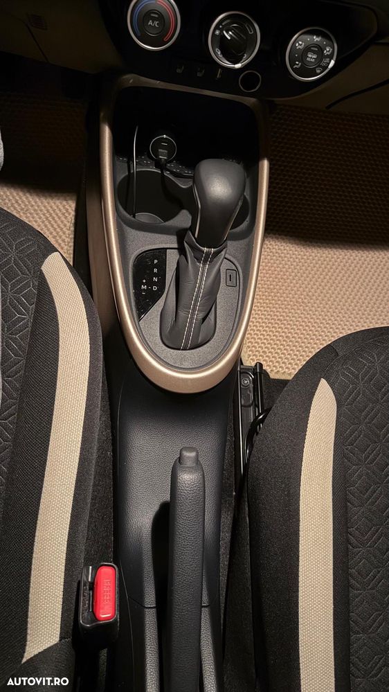 Toyota Aygo X 1.0l CVT Dynamic - 8