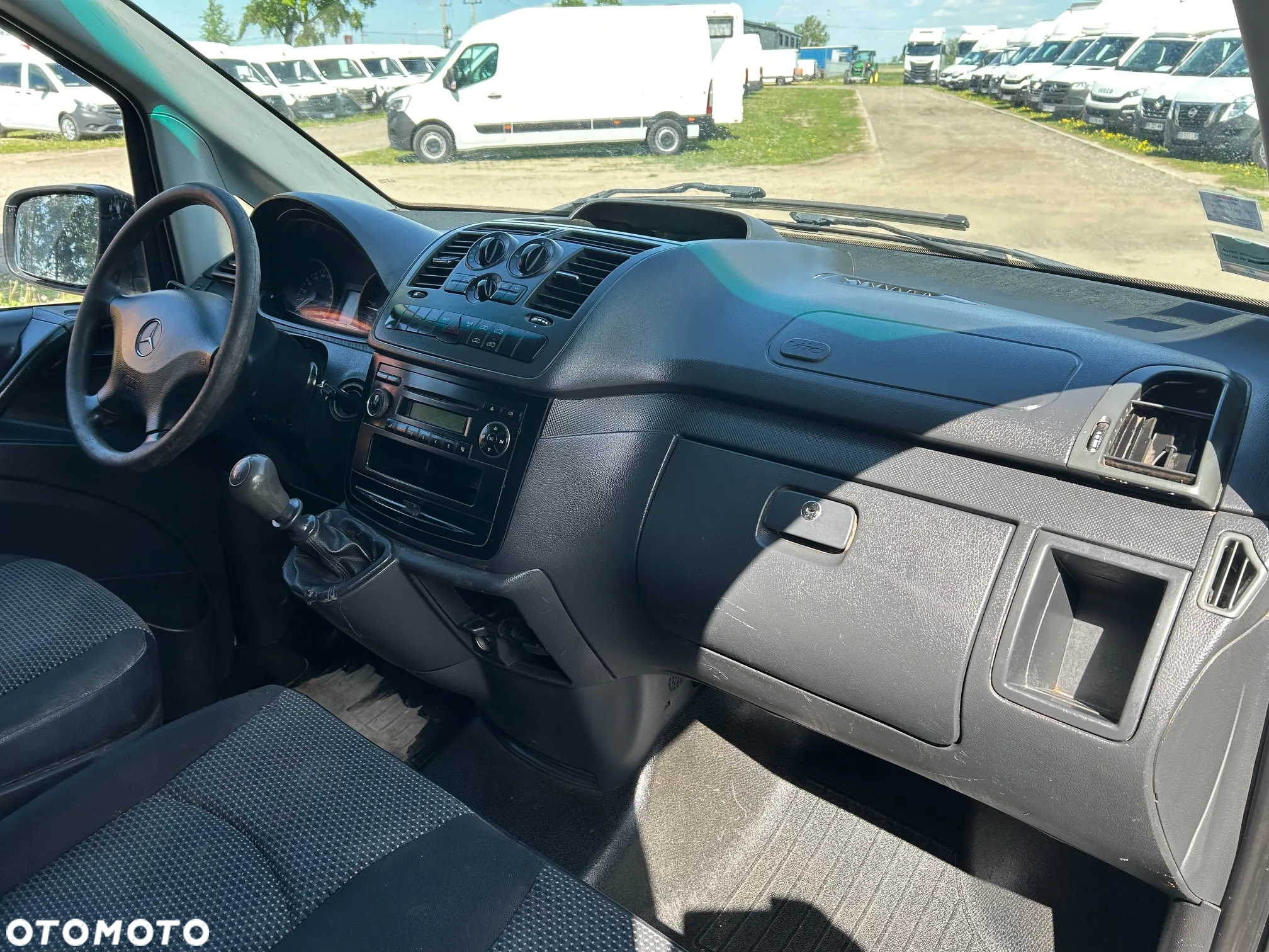 Mercedes-Benz Vito - 11
