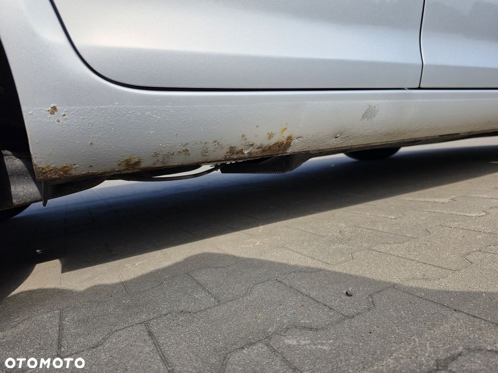 Volkswagen Golf 1.6 TDI Trendline - 14