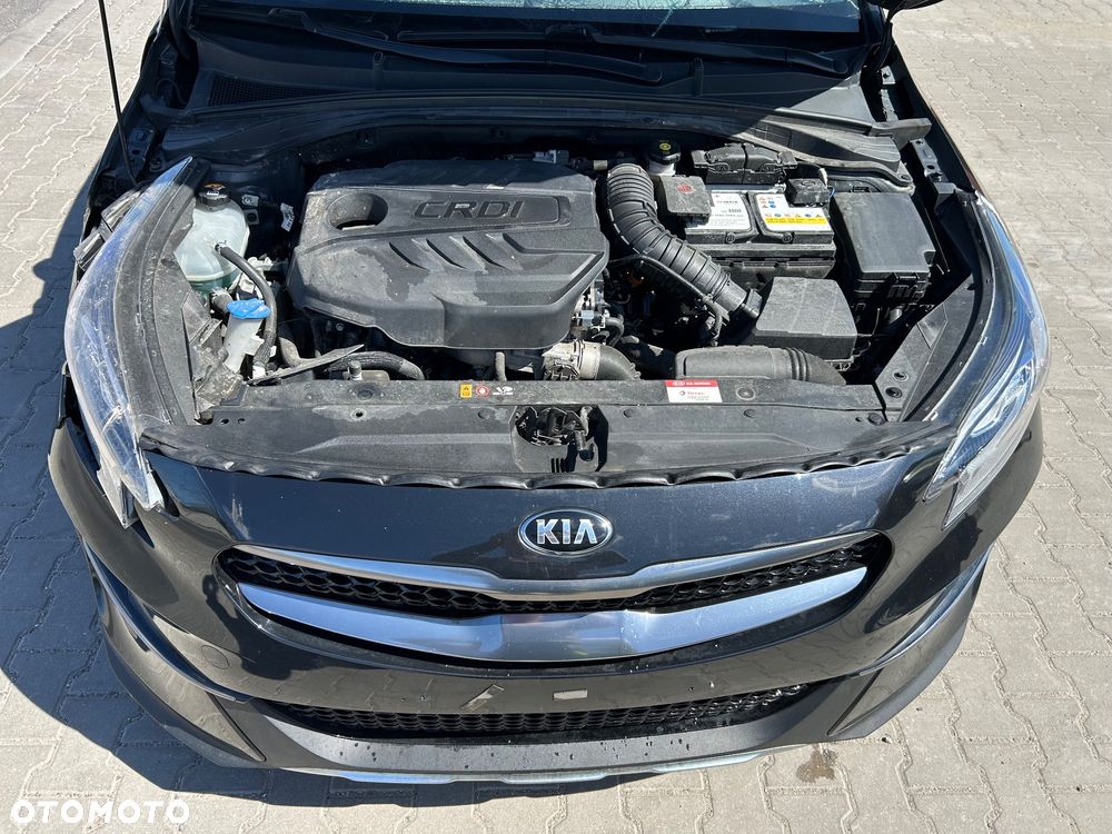 Kia XCeed - 15