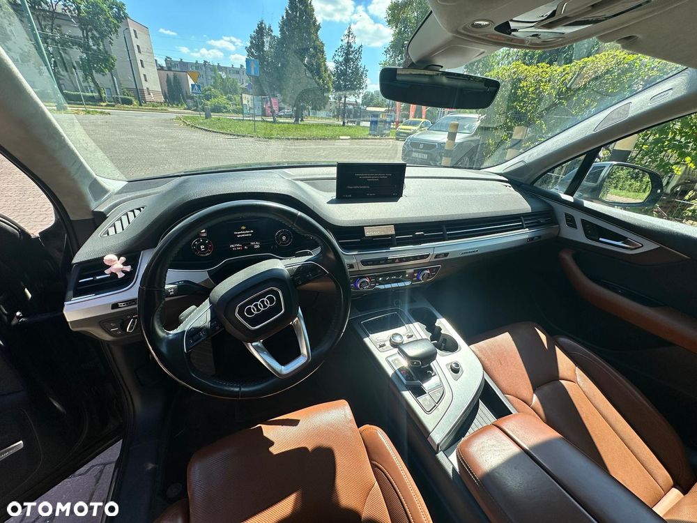Audi Q7 - 14