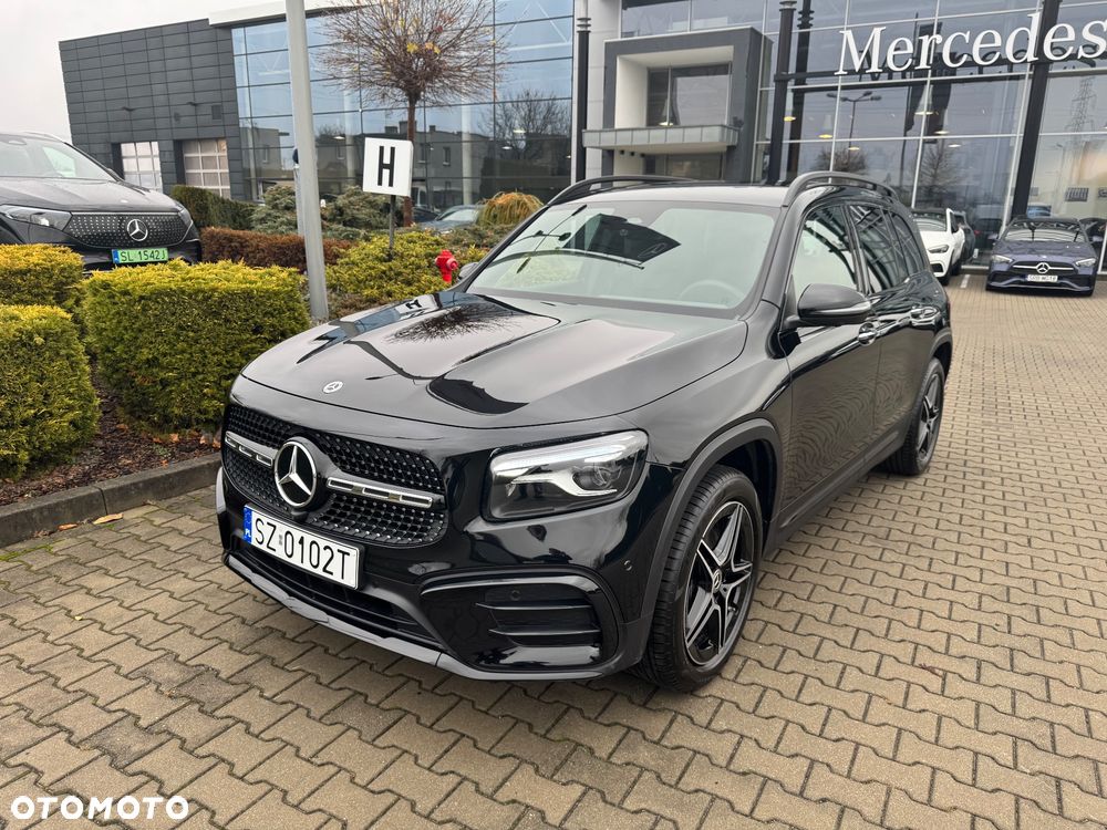 Mercedes-Benz GLB 200 mHEV AMG Line 7G-DCT