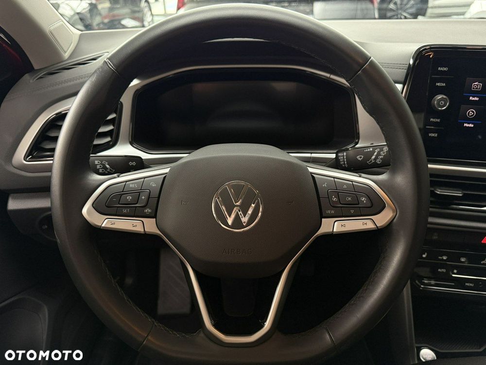 Volkswagen T-Roc - 11