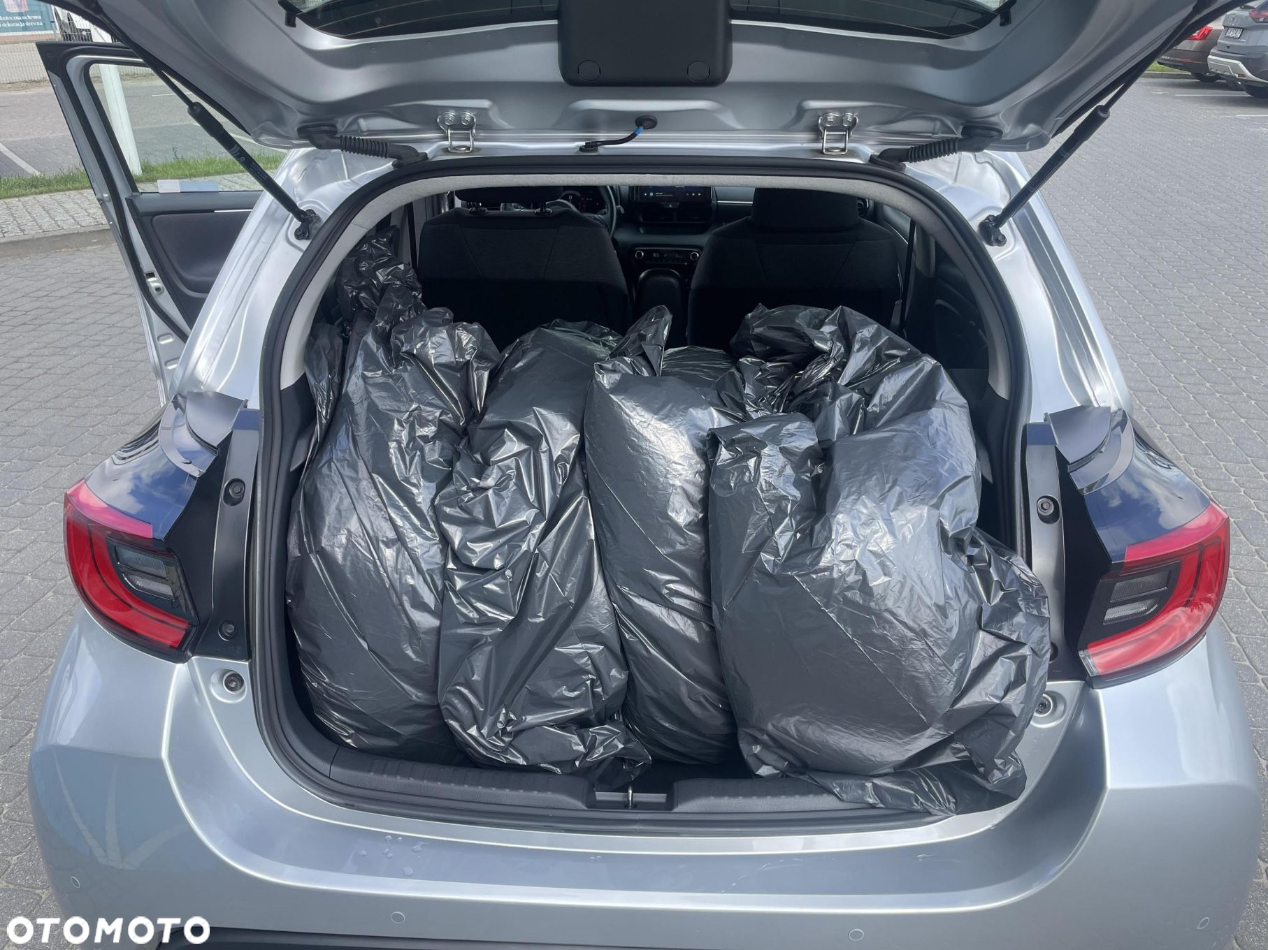Toyota Yaris - 15