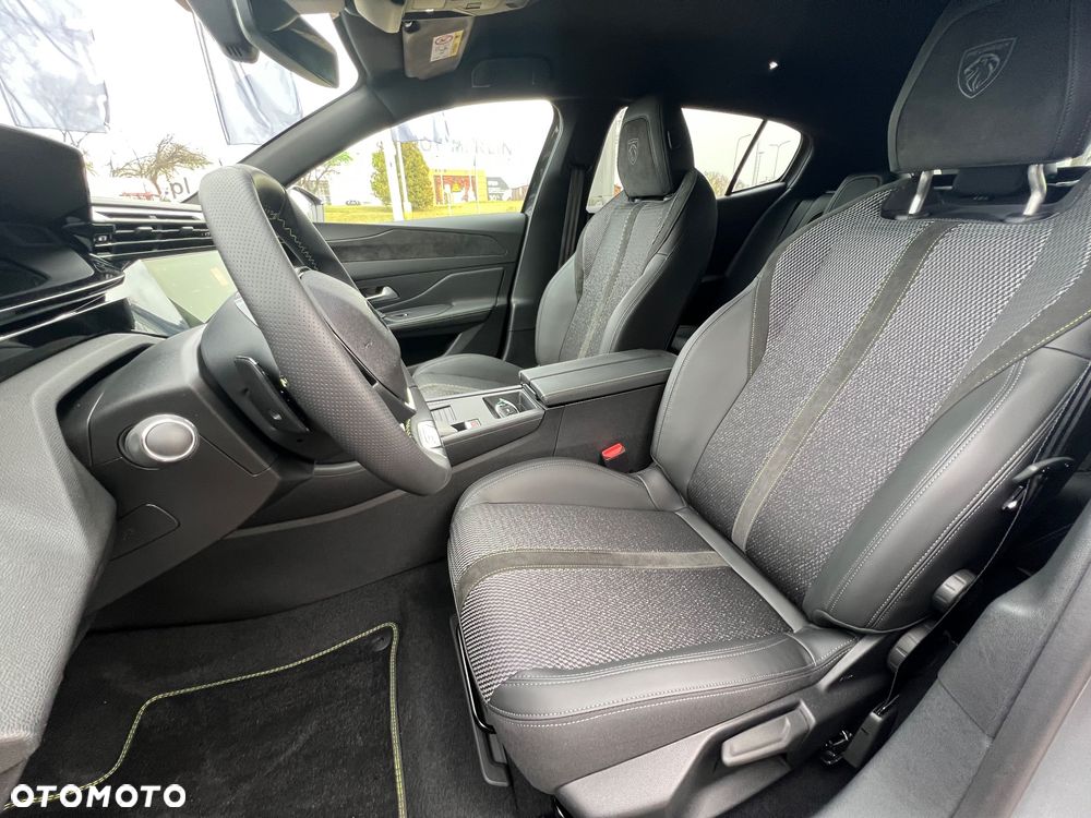 Peugeot 408 1.2 PureTech mHEV GT S&S e-DSC6 - 15