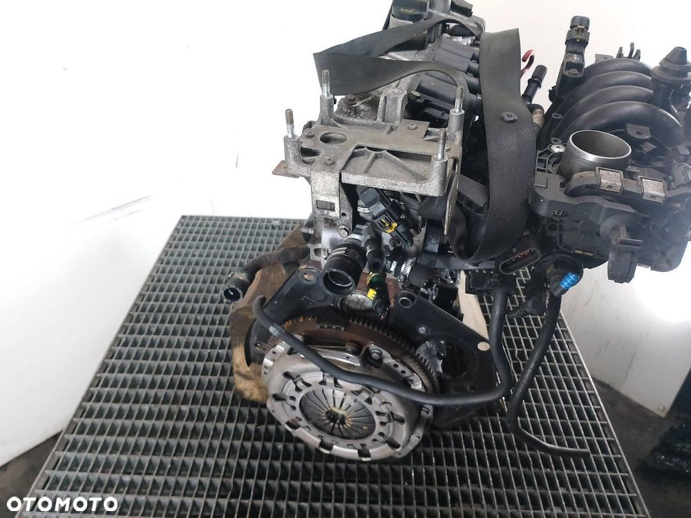 SILNIK FIAT GRANDE PUNTO 350A1000 1.4 8V - 2