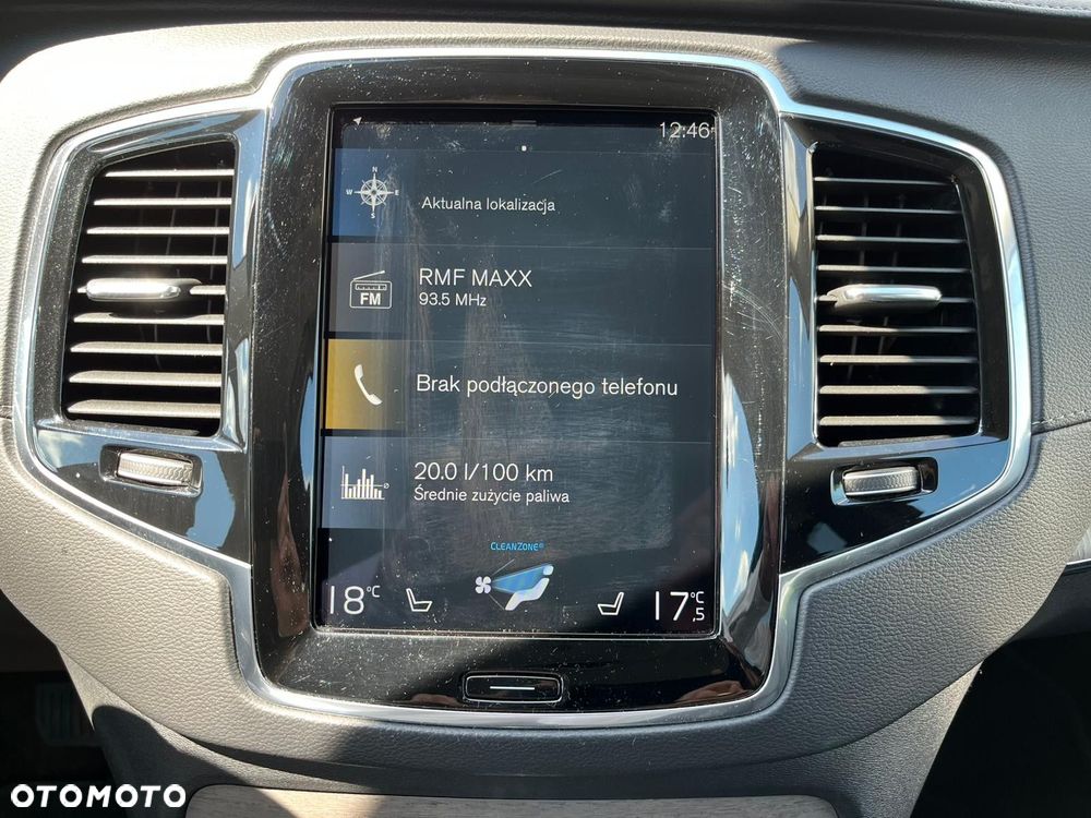 Volvo XC 90 - 31