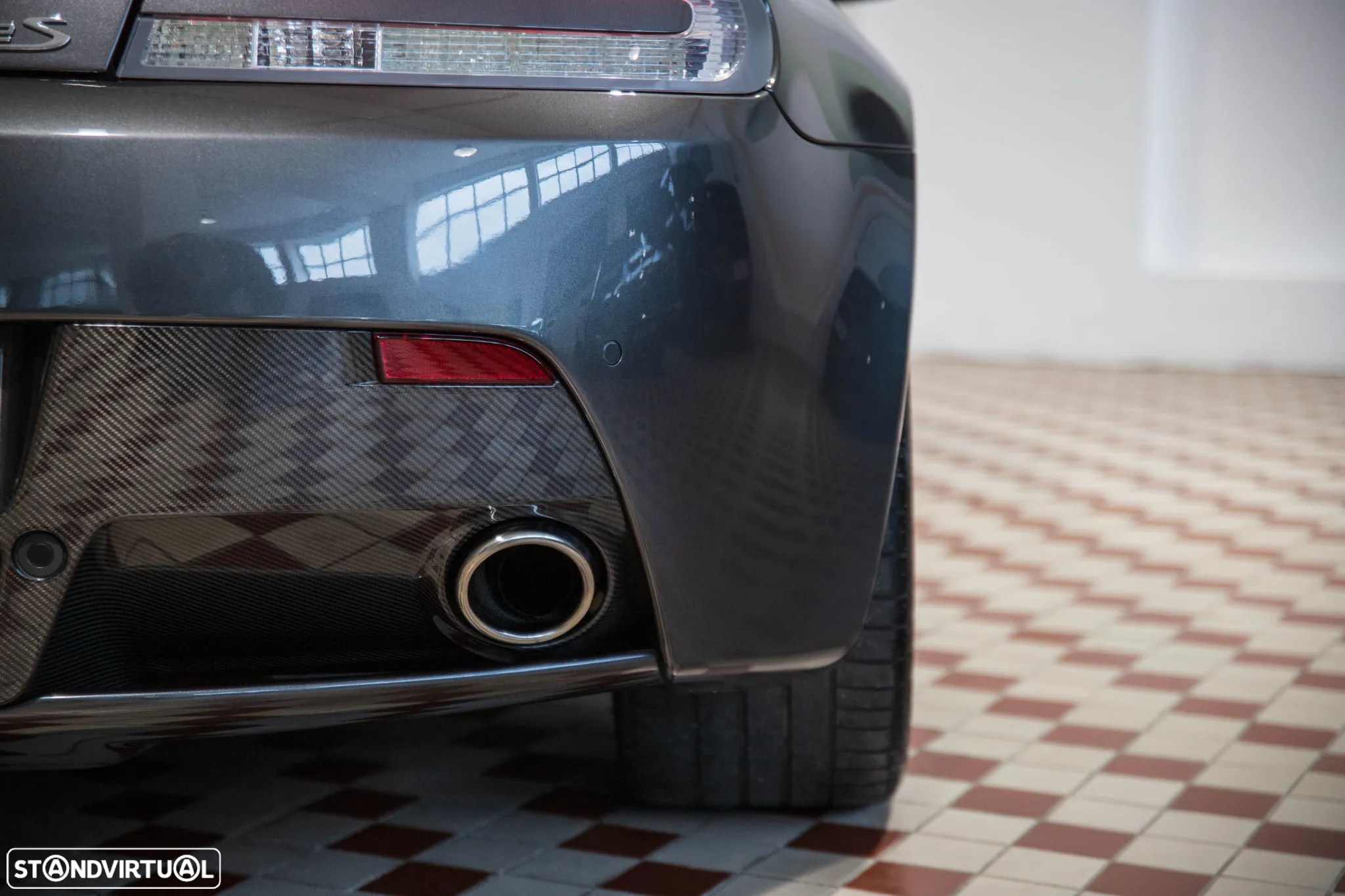 Aston Martin Vantage Coupe V8 S Sportshift - 10