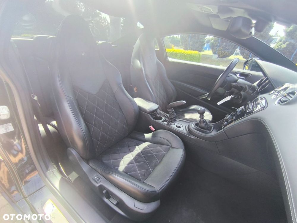 Peugeot RCZ 1.6 200 THP GT-Line - 17