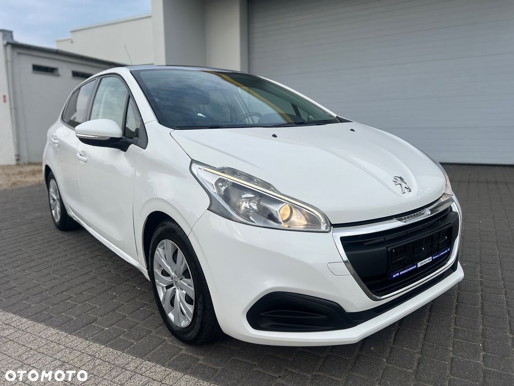 Peugeot 208 1.6 BlueHDi Allure S&S - 6