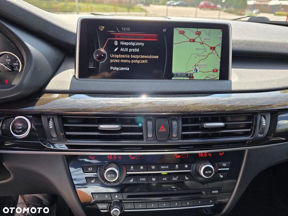 BMW X5 xDrive35i - 12