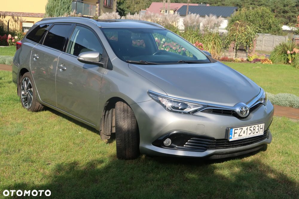 Toyota Auris 1.6 Comfort - 3