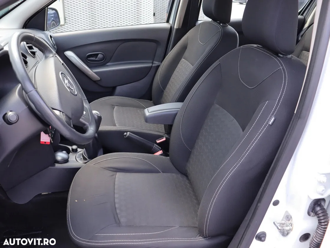 Dacia Sandero 1.5 dCI Laureate - 6