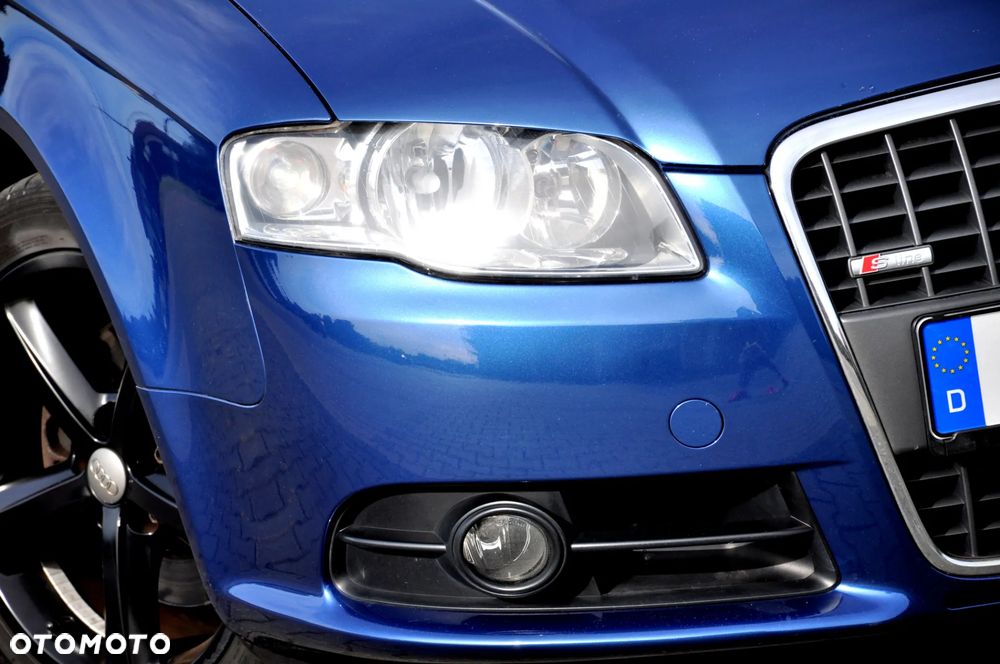 Audi A4 Avant - 5