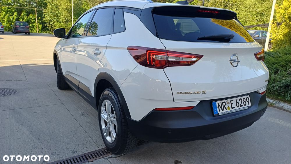 Opel Grandland X 1.2 Start/Stop 120 Jahre - 9