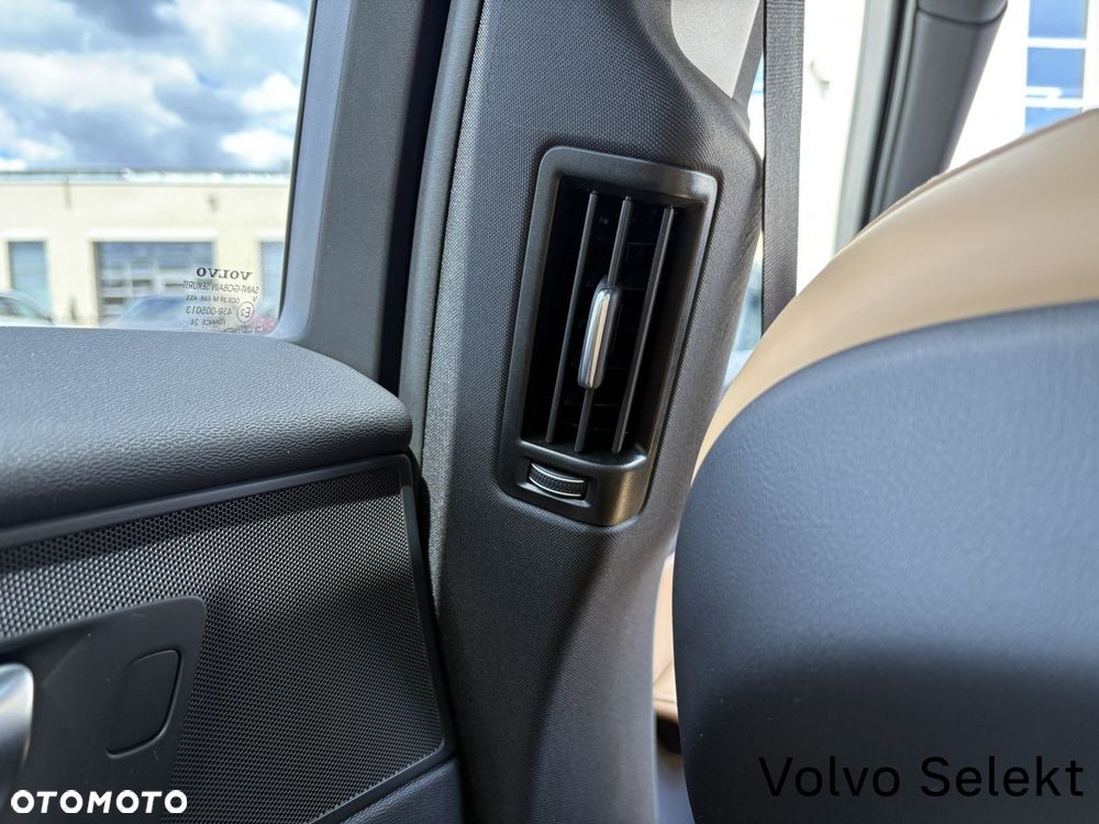 Volvo XC 60 - 27