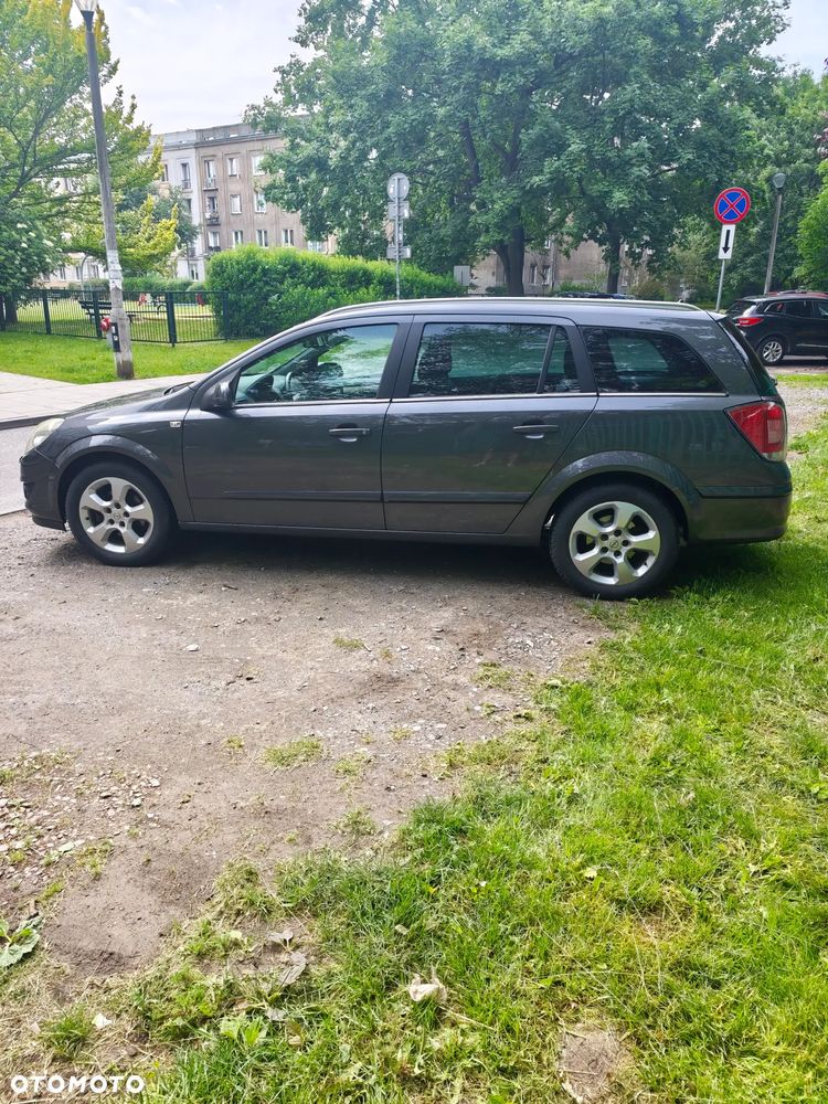 Opel Astra 1.6 - 4