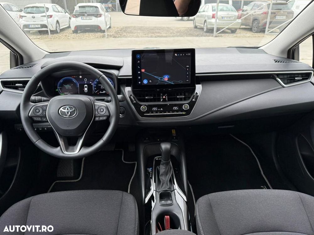 Toyota Corolla 1.8 HSD Dynamic - 16