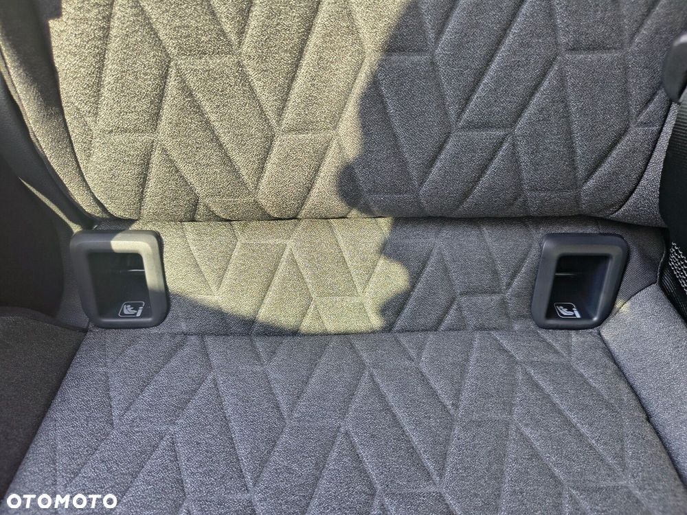Volkswagen T-Cross - 24
