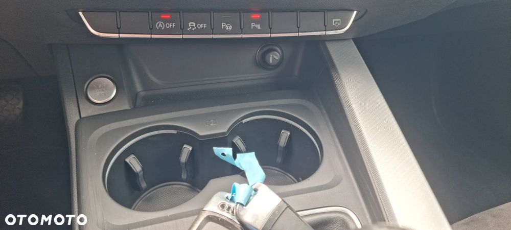 Audi A4 Avant 2.0 TDI design - 13