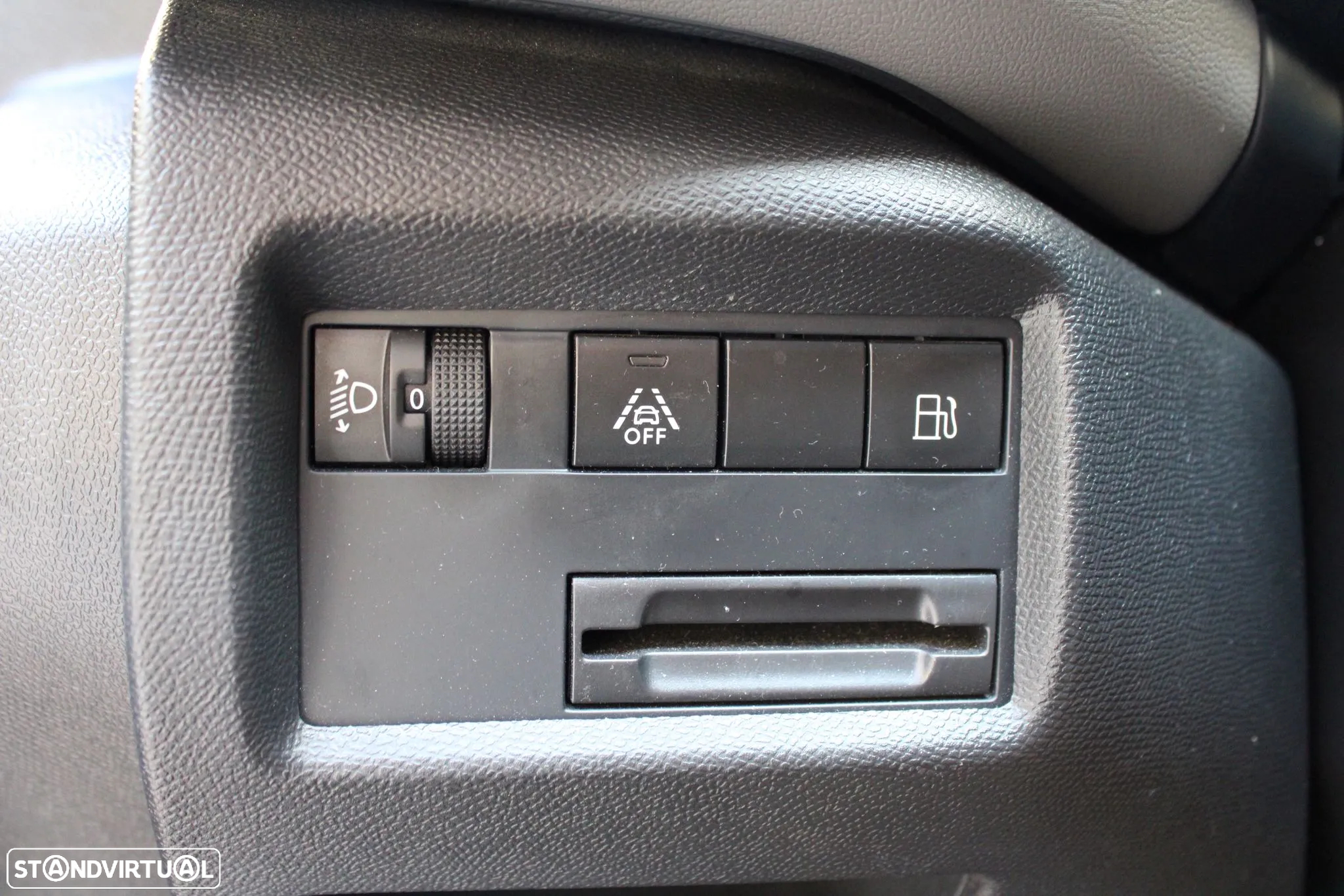 Citroën C5 Aircross 1.6 Hybrid Shine e-EAT8 - 22