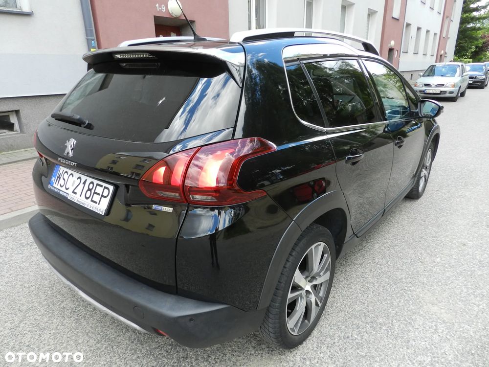 Peugeot 2008 1.2 Pure Tech GPF Style S&S EAT6 - 3