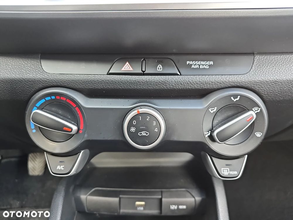 Kia Stonic 1.0 T-GDI M - 20