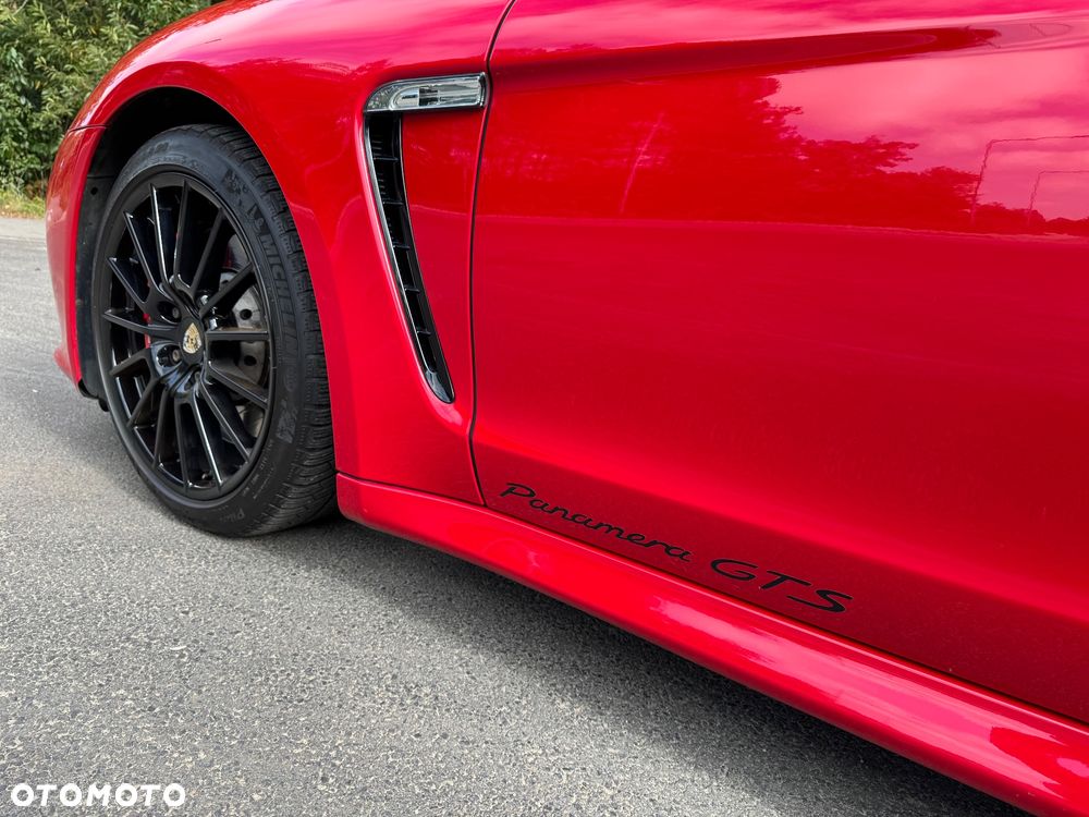 Porsche Panamera GTS - 8