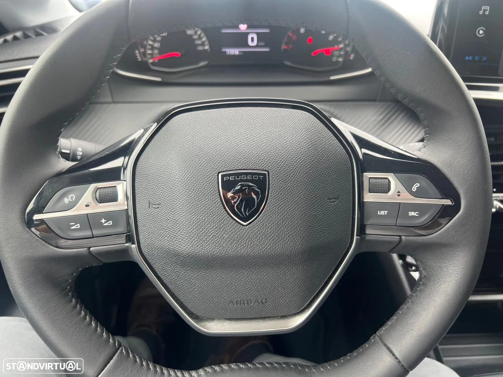 Peugeot 208 1.2 PureTech Active - 8