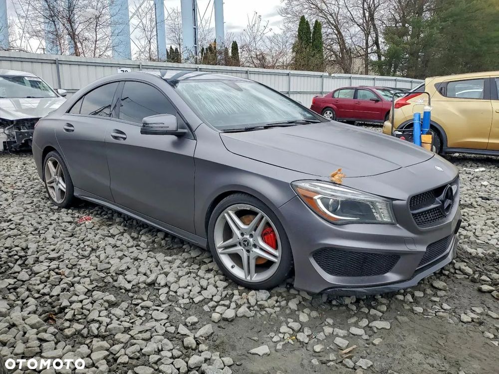 Mercedes-Benz CLA 250 7G-DCT Sport - 2