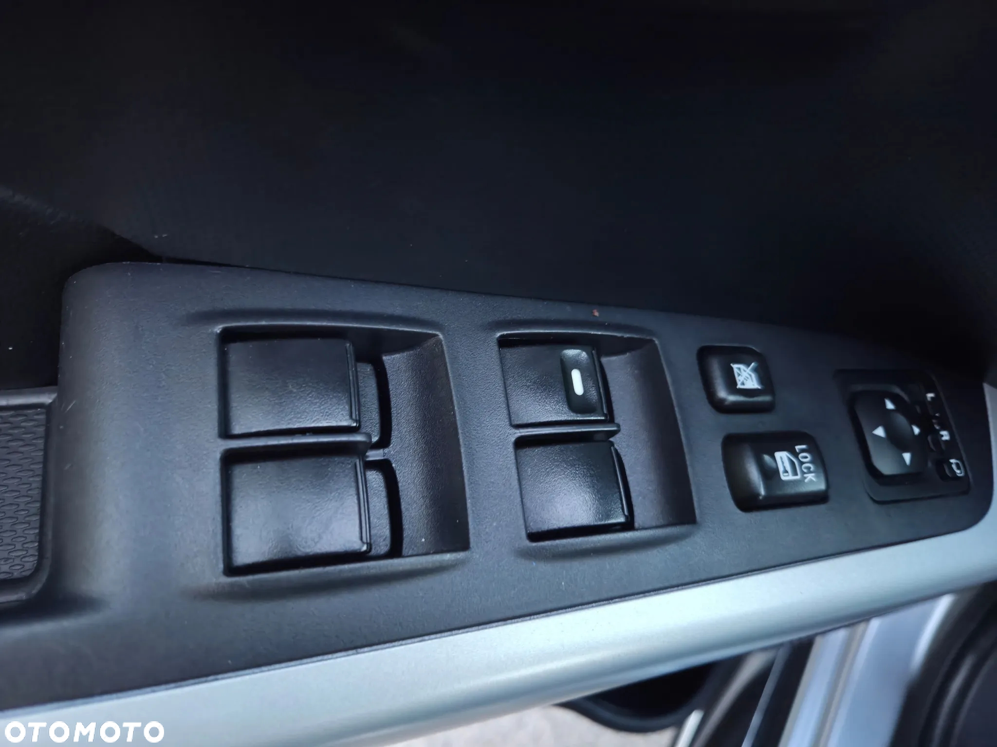 Citroën C-Crosser 2.2 HDi Exclusive - 29