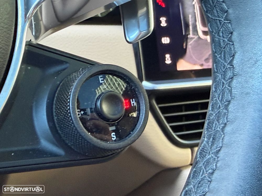 Porsche Cayenne E-Hybrid Tiptronic S Black Edition — fotografia 14