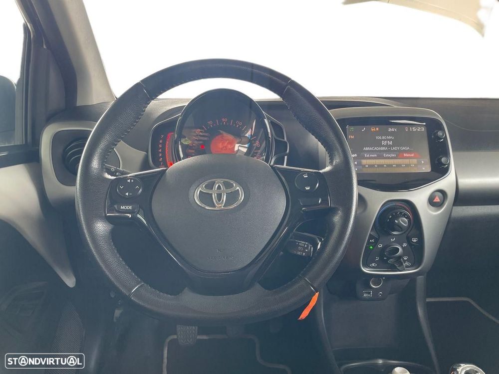 Toyota Aygo 1.0 X-Play+AC+X-Touch - 10