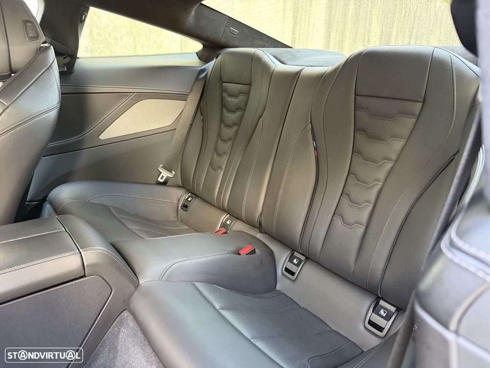 BMW 840 d xDrive Pack M - 16