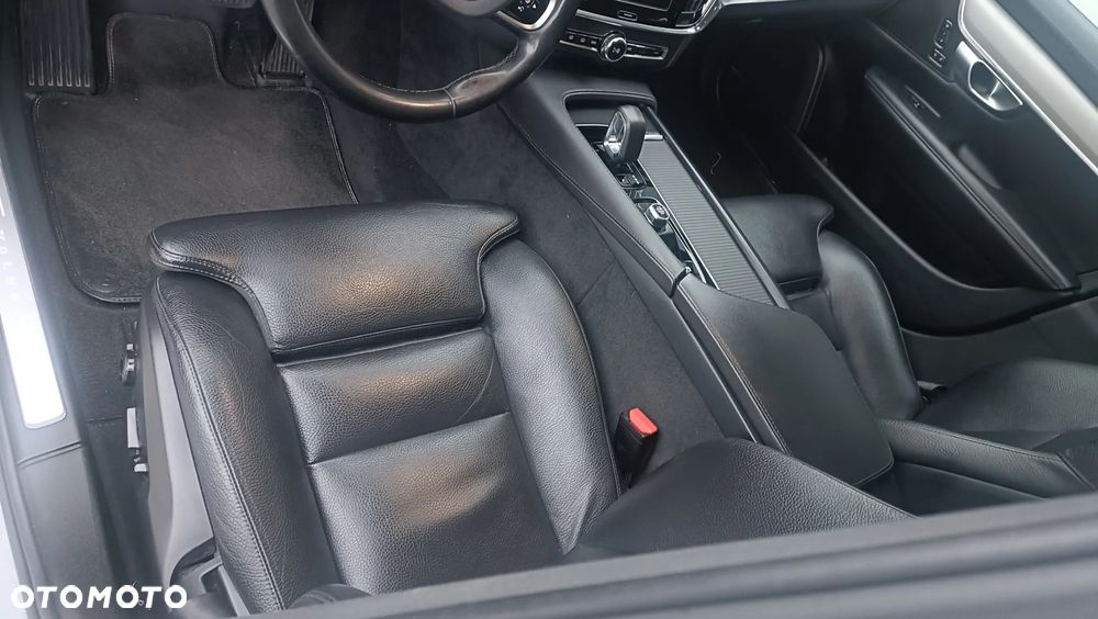 Volvo V90 B4 D AWD Geartronic Inscription - 16