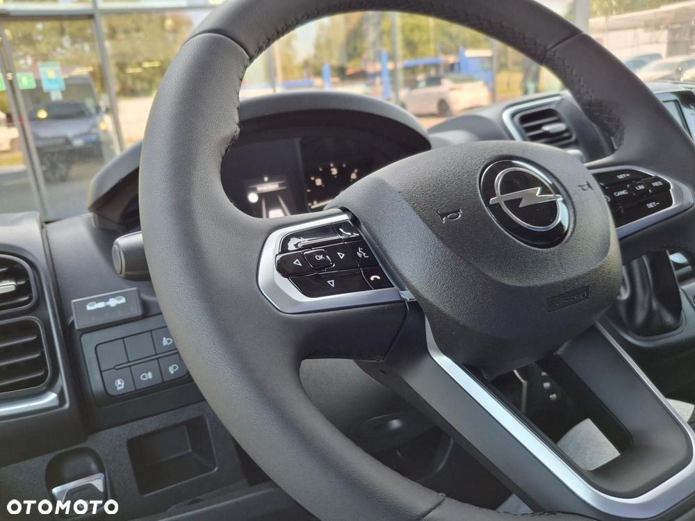Opel Movano - 16
