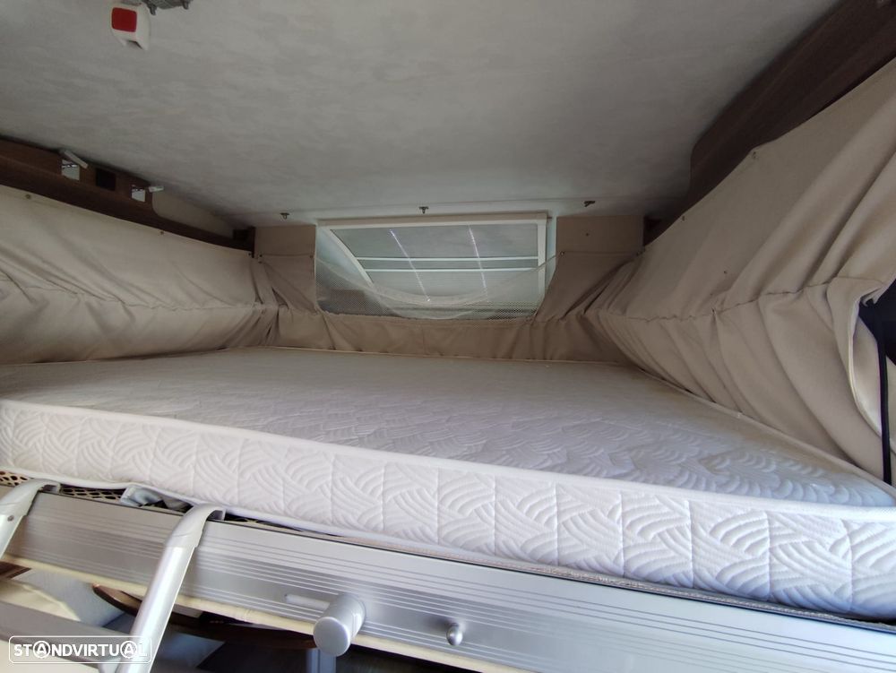 Roller Team Auto-Roller T-Line Magnifico Garage - 19