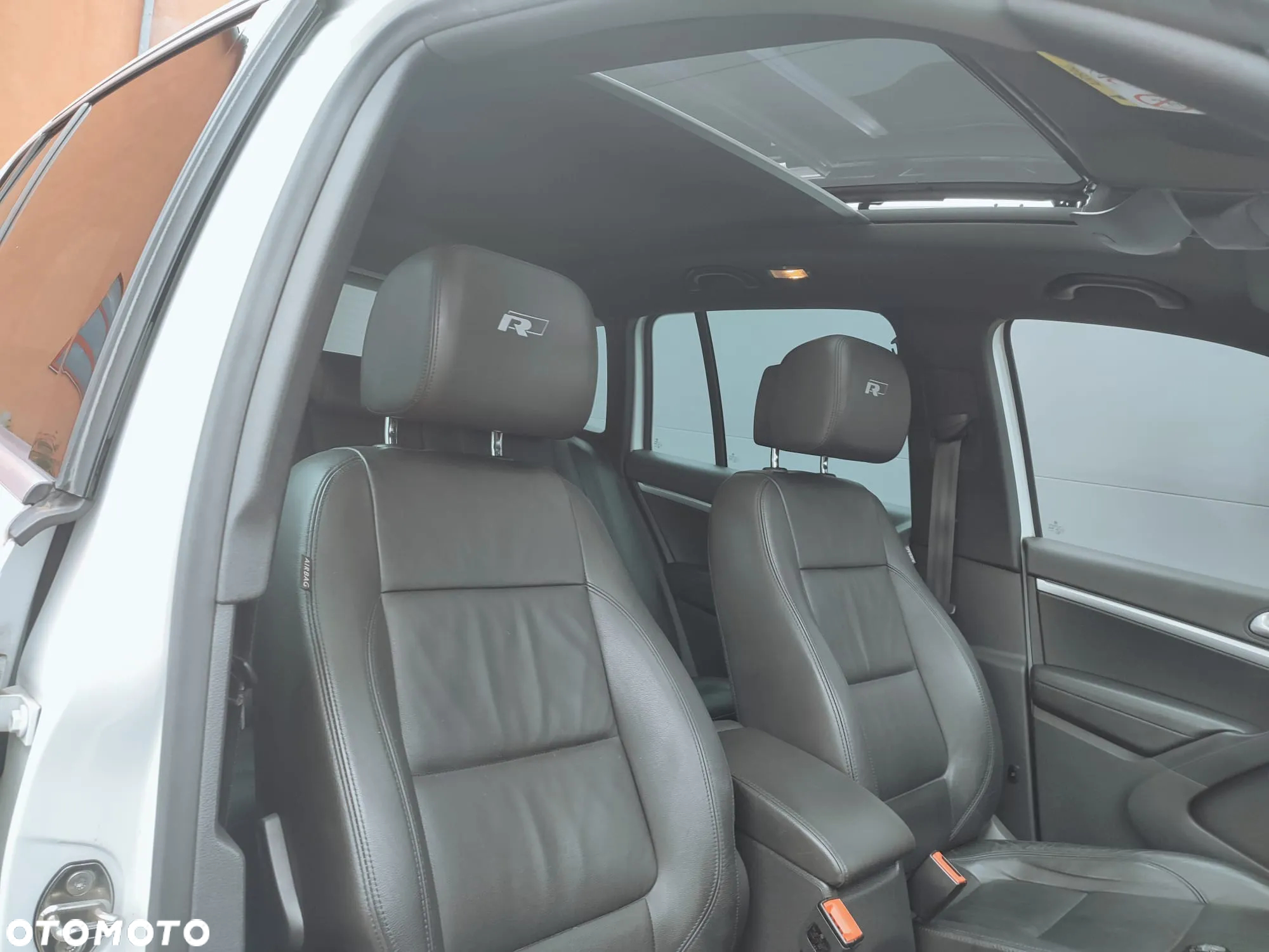 Volkswagen Tiguan 1.4 TSI 4Mot R-Style - 18