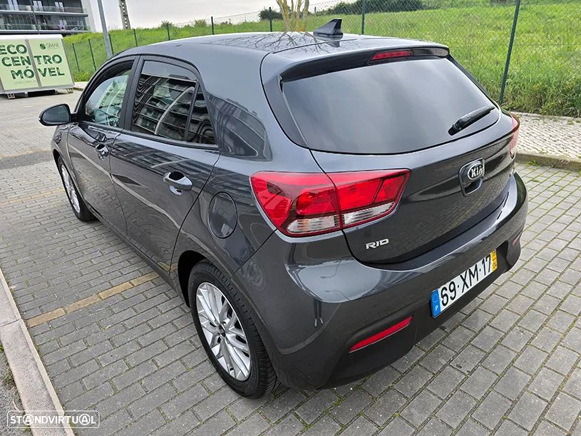 Kia Rio 1.0 T-GDI 100 Spirit - 4