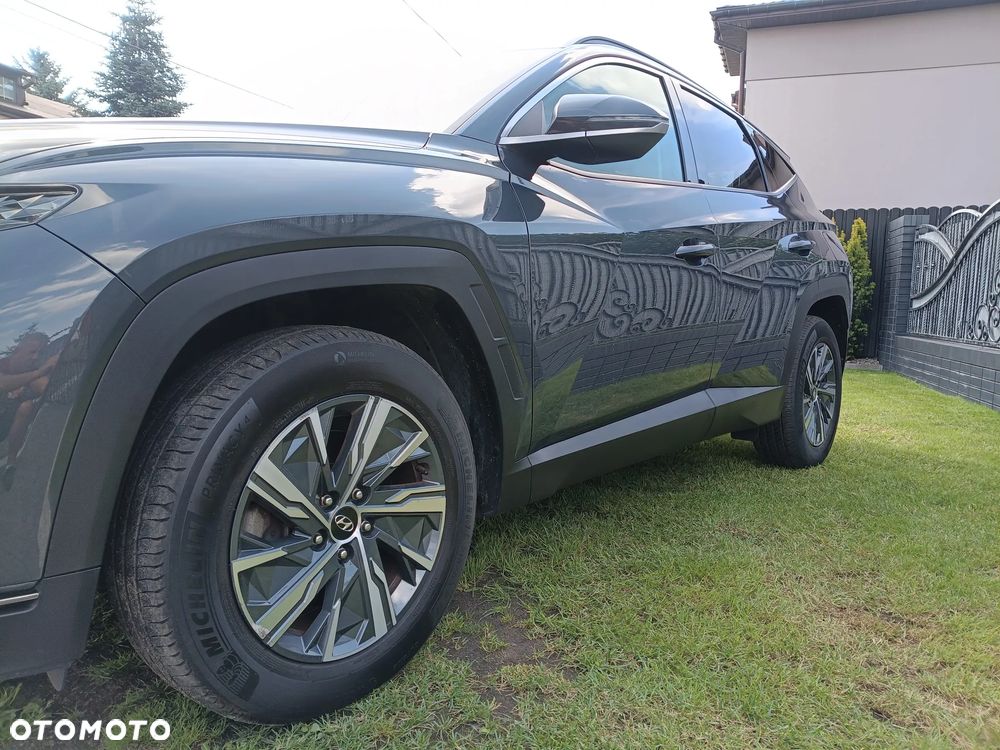 Hyundai Tucson 1.6 T-GDi HEV 2WD Select - 17