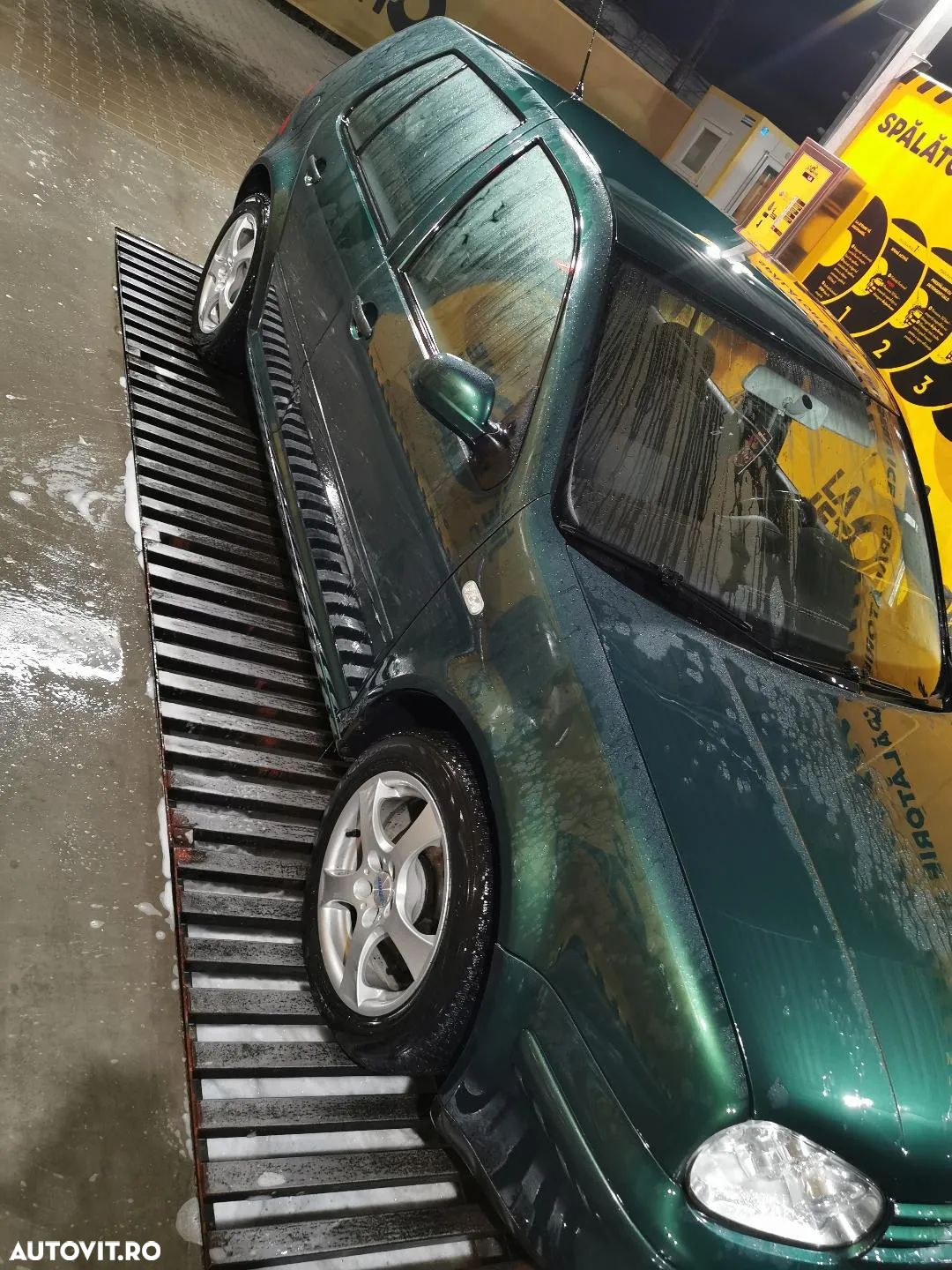 Volkswagen Golf Variant 1.4 Pacific - 3